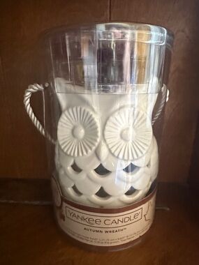 Yankee Candle Autumn Wreath Owl Luminary Tea Light Holder 6.5” Tall Gift Set New